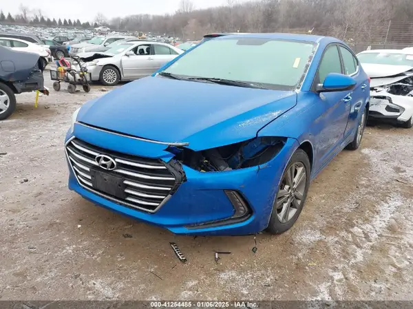 5NPD84LF0JH267774 2018 HYUNDAI ELANTRA - Image 2