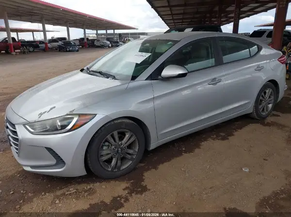 5NPD84LF0JH267791 2018 HYUNDAI ELANTRA - Image 2
