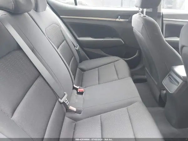 5NPD84LF0JH268097 2018 HYUNDAI ELANTRA - Image 8