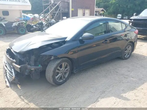 5NPD84LF0JH270352 2018 HYUNDAI ELANTRA - Image 2