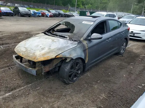 5NPD84LF0JH270688 2018 HYUNDAI ELANTRA - Image 1