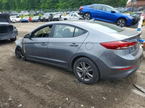 5NPD84LF0JH270688 2018 HYUNDAI ELANTRA - Image 2