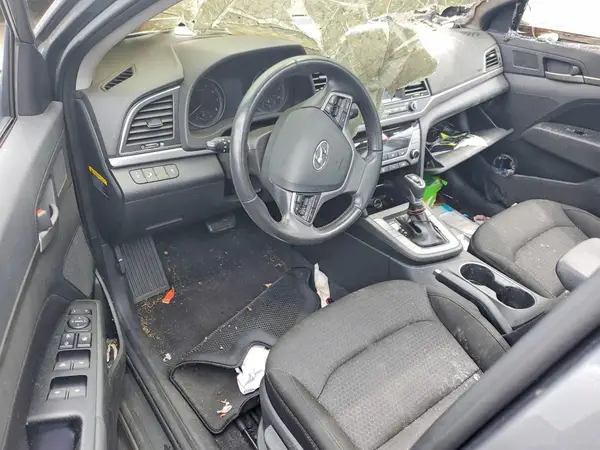 5NPD84LF0JH270688 2018 HYUNDAI ELANTRA - Image 8