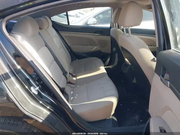 5NPD84LF0JH270934 2018 HYUNDAI ELANTRA - Image 8