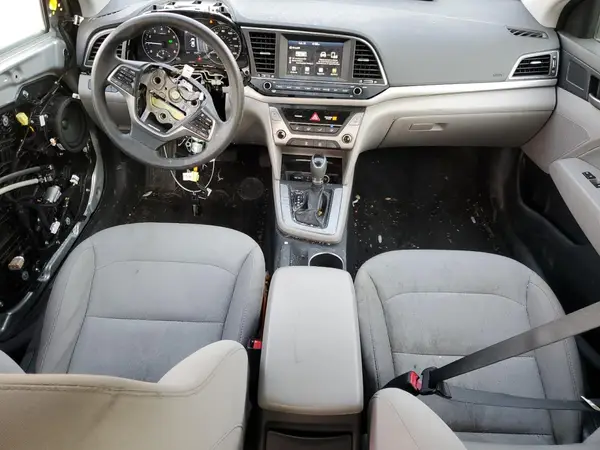 5NPD84LF0JH272098 2018 HYUNDAI ELANTRA - Image 8