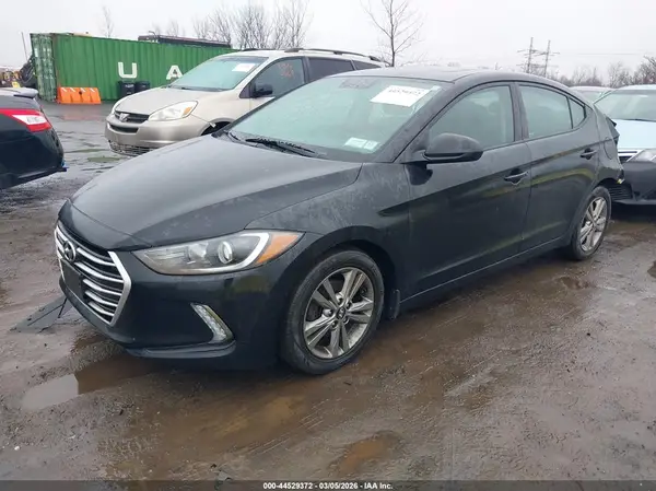 5NPD84LF0JH273638 2018 HYUNDAI ELANTRA - Image 2