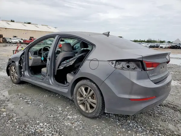 5NPD84LF0JH274451 2018 HYUNDAI ELANTRA - Image 2