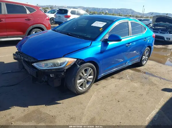 5NPD84LF0JH276443 2018 HYUNDAI ELANTRA - Image 2