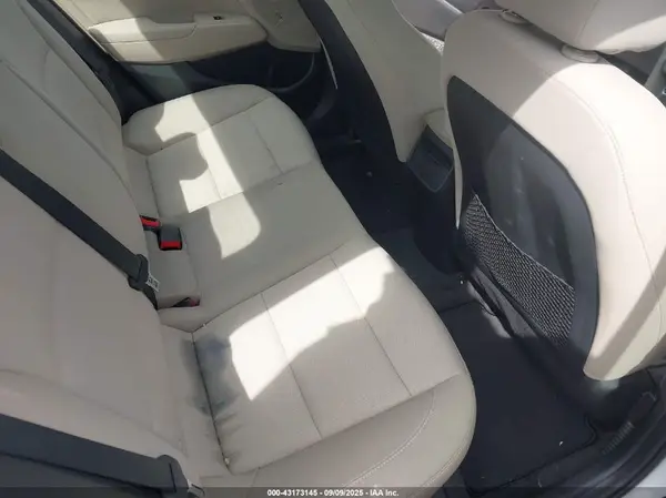 5NPD84LF0JH277852 2018 HYUNDAI ELANTRA - Image 8