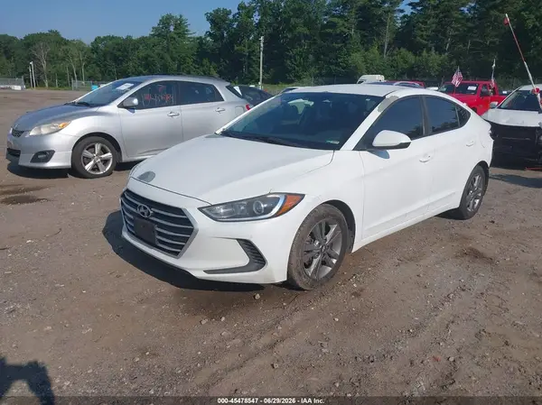 5NPD84LF0JH278015 2018 HYUNDAI ELANTRA - Image 2