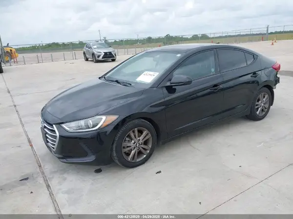 5NPD84LF0JH280797 2018 HYUNDAI ELANTRA - Image 2