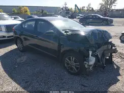 5NPD84LF0JH281318 2018 HYUNDAI ELANTRA
