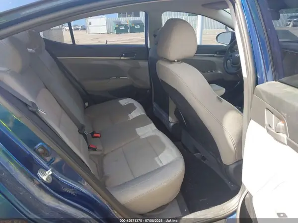 5NPD84LF0JH284350 2018 HYUNDAI ELANTRA - Image 8