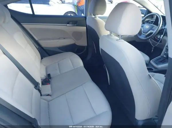 5NPD84LF0JH290102 2018 HYUNDAI ELANTRA - Image 8