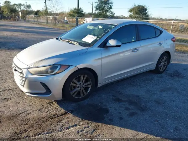 5NPD84LF0JH290388 2018 HYUNDAI ELANTRA - Image 2