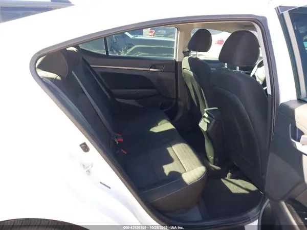 5NPD84LF0JH292030 2018 HYUNDAI ELANTRA - Image 8