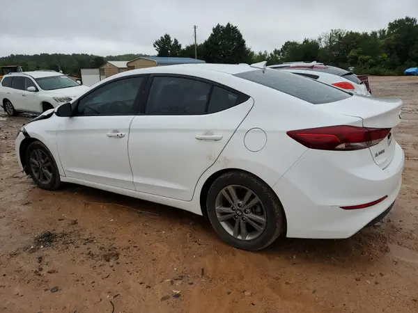5NPD84LF0JH292674 2018 HYUNDAI ELANTRA - Image 2
