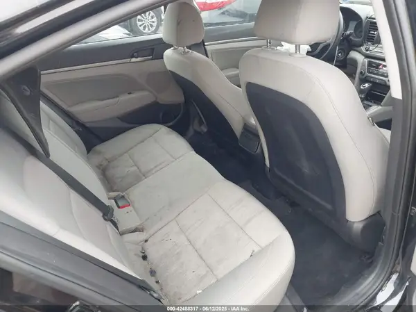 5NPD84LF0JH292917 2018 HYUNDAI ELANTRA - Image 8