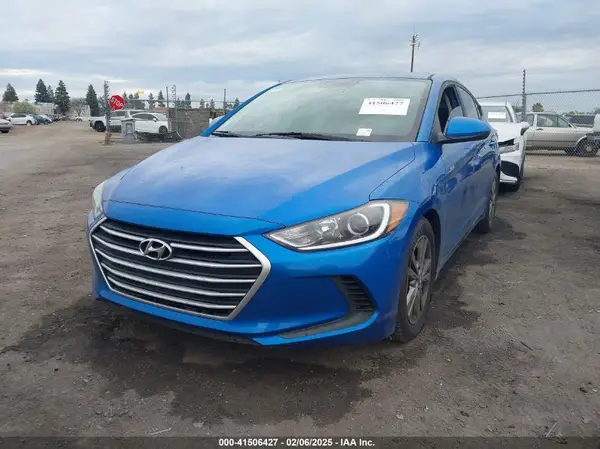 5NPD84LF0JH297972 2018 HYUNDAI ELANTRA - Image 2