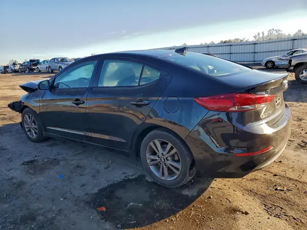 5NPD84LF0JH301048 2018 HYUNDAI ELANTRA - Image 2