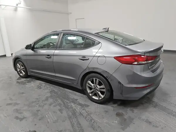 5NPD84LF0JH304399 2018 HYUNDAI ELANTRA - Image 2
