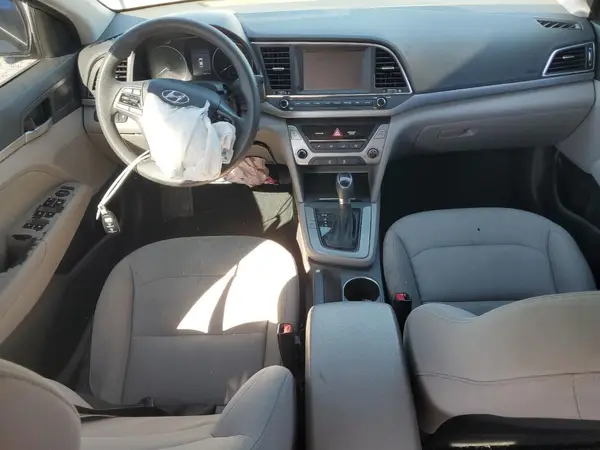 5NPD84LF0JH304869 2018 HYUNDAI ELANTRA - Image 8