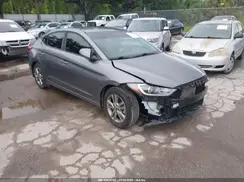 5NPD84LF0JH305066 2018 HYUNDAI ELANTRA