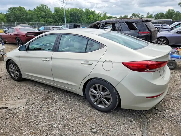 5NPD84LF0JH306413 2018 HYUNDAI ELANTRA - Image 2