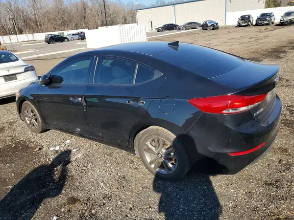 5NPD84LF0JH307156 2018 HYUNDAI ELANTRA - Image 2