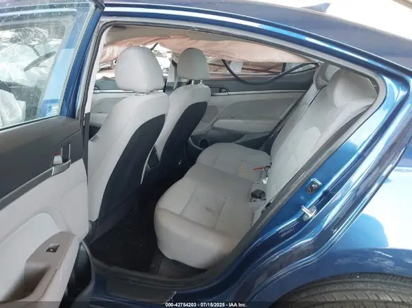 5NPD84LF0JH307304 2018 HYUNDAI ELANTRA - Image 8