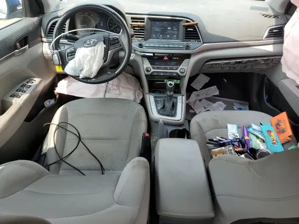 5NPD84LF0JH307657 2018 HYUNDAI ELANTRA - Image 8