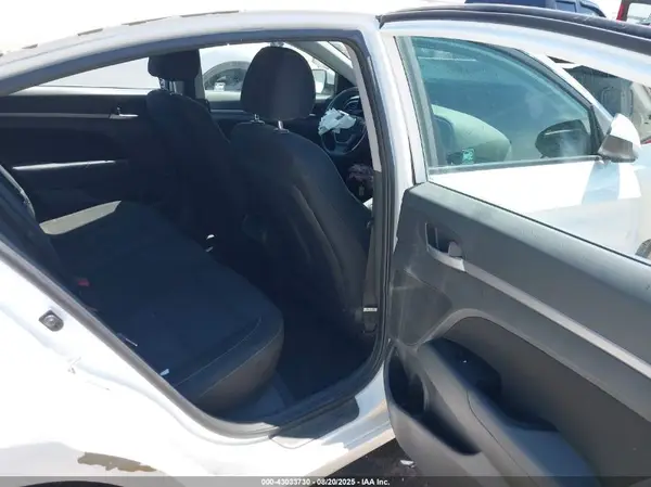 5NPD84LF0JH308517 2018 HYUNDAI ELANTRA - Image 8