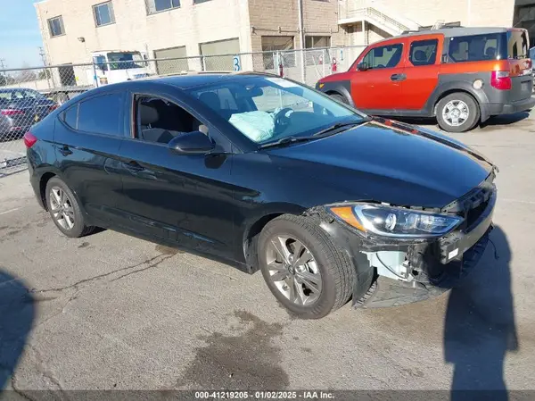 5NPD84LF0JH310011 2018 HYUNDAI ELANTRA - Image 1