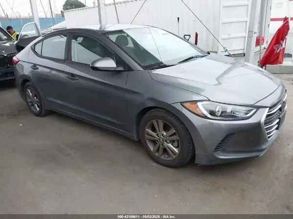 5NPD84LF0JH310767 2018 HYUNDAI ELANTRA - Image 1