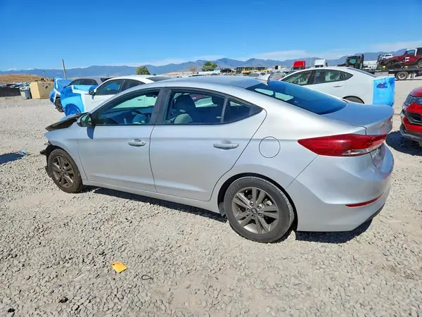 5NPD84LF0JH310896 2018 HYUNDAI ELANTRA - Image 2