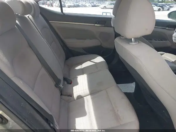 5NPD84LF0JH312535 2018 HYUNDAI ELANTRA - Image 8