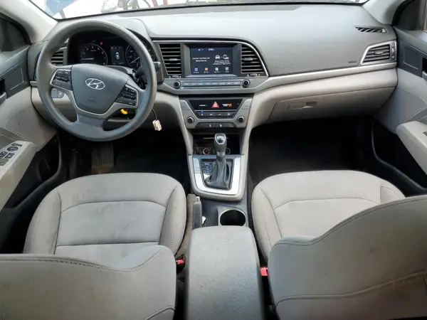 5NPD84LF0JH317573 2018 HYUNDAI ELANTRA - Image 8