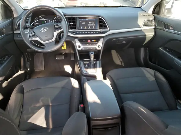 5NPD84LF0JH318772 2018 HYUNDAI ELANTRA - Image 8