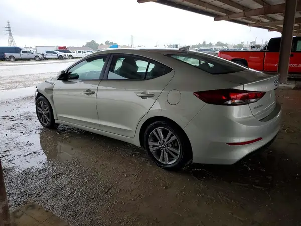 5NPD84LF0JH319288 2018 HYUNDAI ELANTRA - Image 2