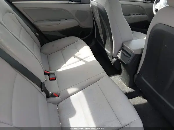 5NPD84LF0JH319890 2018 HYUNDAI ELANTRA - Image 8