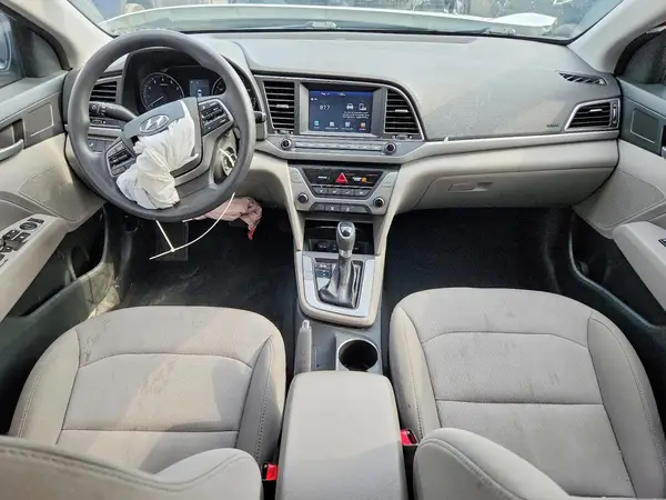 5NPD84LF0JH321543 2018 HYUNDAI ELANTRA - Image 8