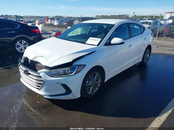 5NPD84LF0JH325169 2018 HYUNDAI ELANTRA - Image 2