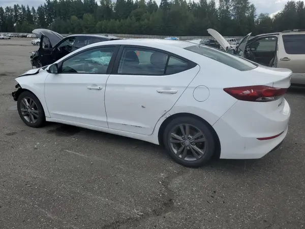 5NPD84LF0JH325835 2018 HYUNDAI ELANTRA - Image 2