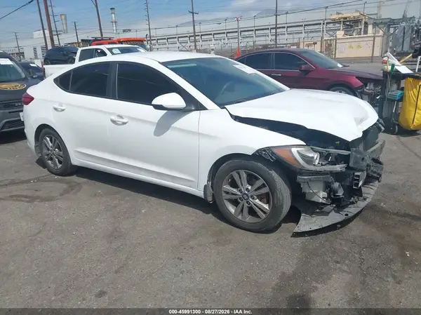 5NPD84LF0JH329335 2018 HYUNDAI ELANTRA - Image 1