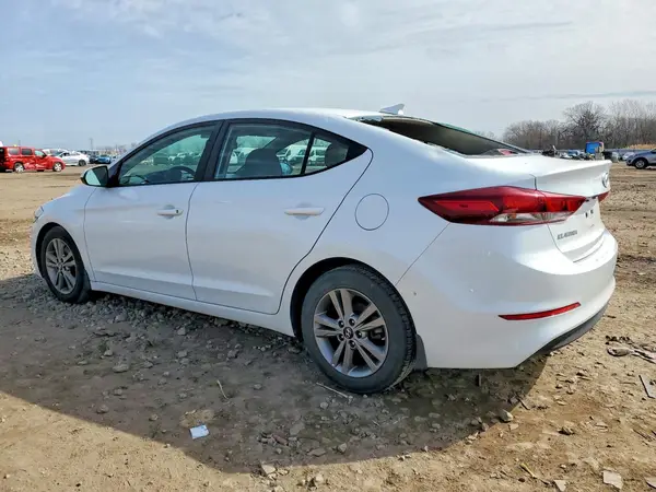 5NPD84LF0JH331960 2018 HYUNDAI ELANTRA - Image 2