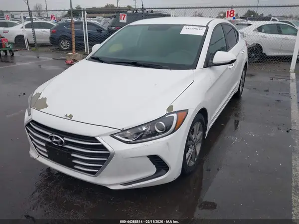 5NPD84LF0JH332624 2018 HYUNDAI ELANTRA - Image 2