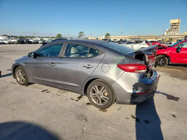5NPD84LF0JH333207 2018 HYUNDAI ELANTRA - Image 2