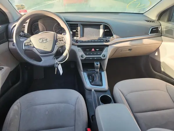 5NPD84LF0JH333207 2018 HYUNDAI ELANTRA - Image 8