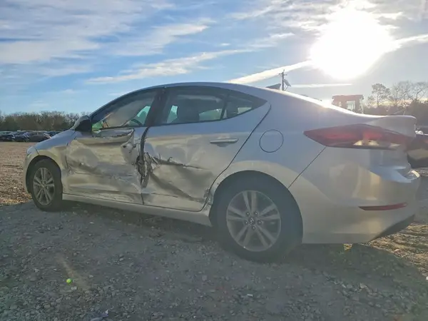 5NPD84LF0JH333725 2018 HYUNDAI ELANTRA - Image 2