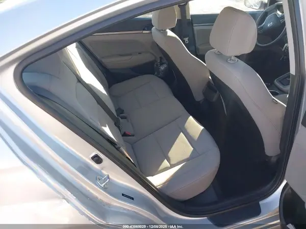 5NPD84LF0JH337791 2018 HYUNDAI ELANTRA - Image 8